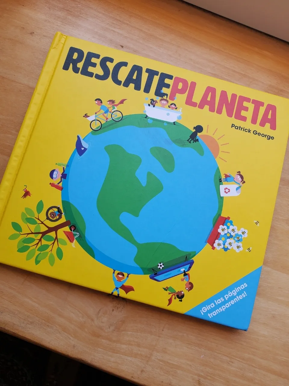 Lee y recomienda un libro sobre plásticos 1 Comunidad