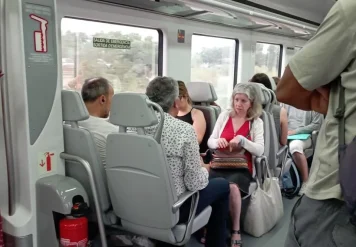 Ve al trabajo caminando, en bici o en transporte público si puedes 1 Comunidad